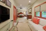 1027 Encino - Photo 20