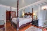 642 Bronson Avenue - Photo 33
