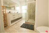 9042 Phyllis Avenue - Photo 17