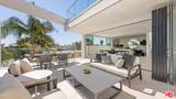 621 Kings Road - Photo 1