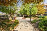 2700 Chaucer - Photo 16