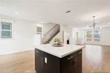 2700 Chaucer - Photo 5
