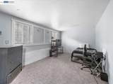2550 Pleasant St - Photo 14