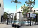 18657 Collins Street - Photo 11