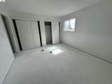 717 Whispering Bay Ln - Photo 3