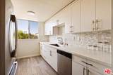 725 Barrington Avenue - Photo 7