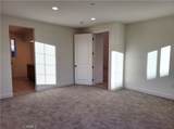 730 Manor Lane - Photo 11