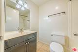 933 Manhattan Place - Photo 21