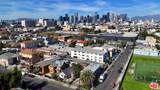 2335 Wall Street - Photo 2