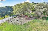 10700 Foothill Rd - Photo 14
