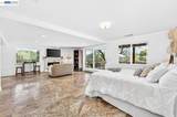 10700 Foothill Rd - Photo 38