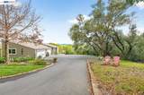 10700 Foothill Rd - Photo 50