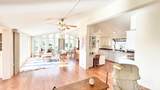 219 Oak View - Photo 16