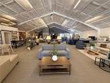 140 South - Photo 1