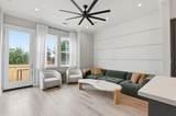 625 Los Castanos Drive - Photo 10