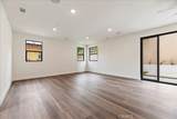 943 N Avenue 66 - Photo 17