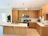 1667 Oak Street - Photo 36