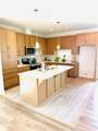 1667 Oak Street - Photo 37