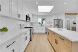 15955 Londelius Street - Photo 11