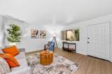 1030 Robinson Ave - Photo 5