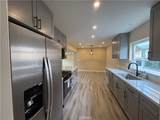 1022 Concord St - Photo 4