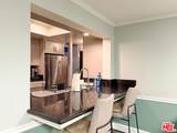 942 Bronson Avenue - Photo 9