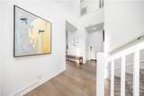 109 Newall - Photo 4