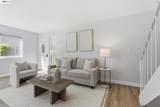 2216 Segundo Ct - Photo 8