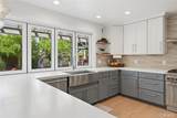 4558 Stratford - Photo 20