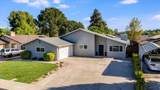 818 Wade - Photo 39