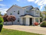 326 I St - Photo 2