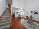 326 I St - Photo 6