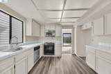1068 Foster St - Photo 17