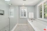 3354 Mandeville Canyon Road - Photo 38