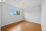 4977 Proctor Rd - Photo 32
