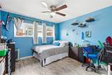 4850 Vincent - Photo 14
