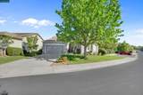 1524 Bismarck Ln - Photo 3