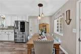 2239 Farringdon - Photo 11