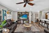 2239 Farringdon - Photo 18