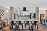 2239 Farringdon - Photo 9