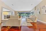 1439 Wembley Road - Photo 6