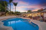 1845 Country Ln - Photo 2