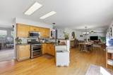 9610 Eagle View - Photo 14