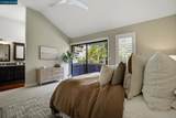 21 Royston Walk - Photo 28