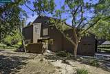 21 Royston Walk - Photo 45