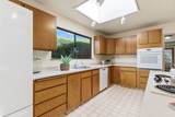 425 Exeter Place - Photo 13