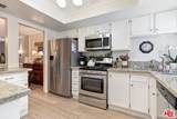 853 Larrabee Street - Photo 8