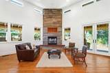 733 Vineyard Terrace - Photo 9