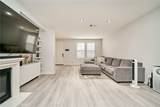 12573 Montaivo - Photo 5