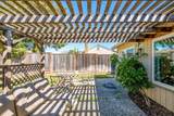 523 Thomas Circle - Photo 16